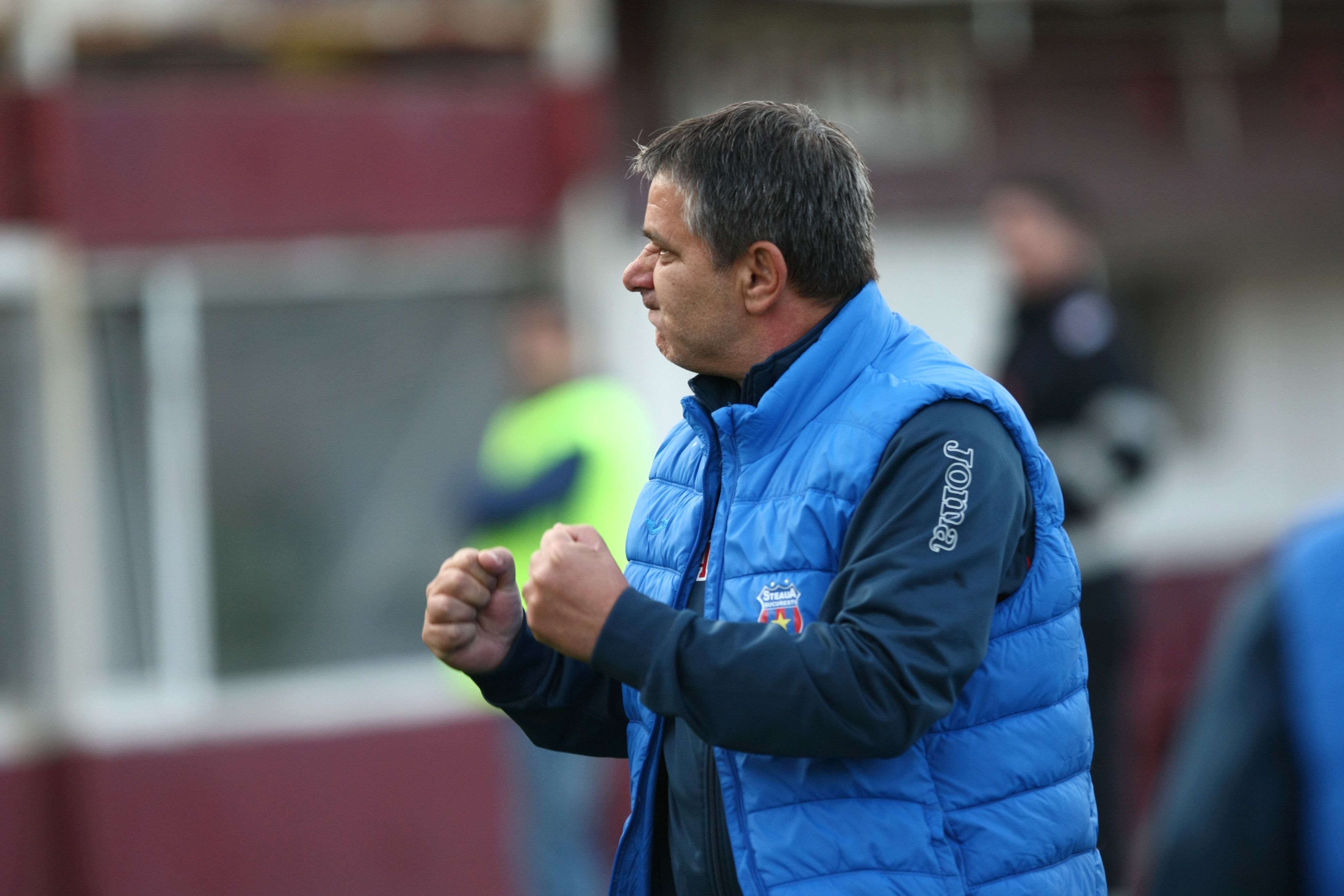 Academia Rapid - CSA Steaua 1-1, în Liga a 4-a. A fost spectacol total în tribune | GALERIE FOTO