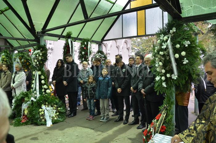 DOLIU. Neşu senior a fost înmormântat: "A avut un moment de cădere"