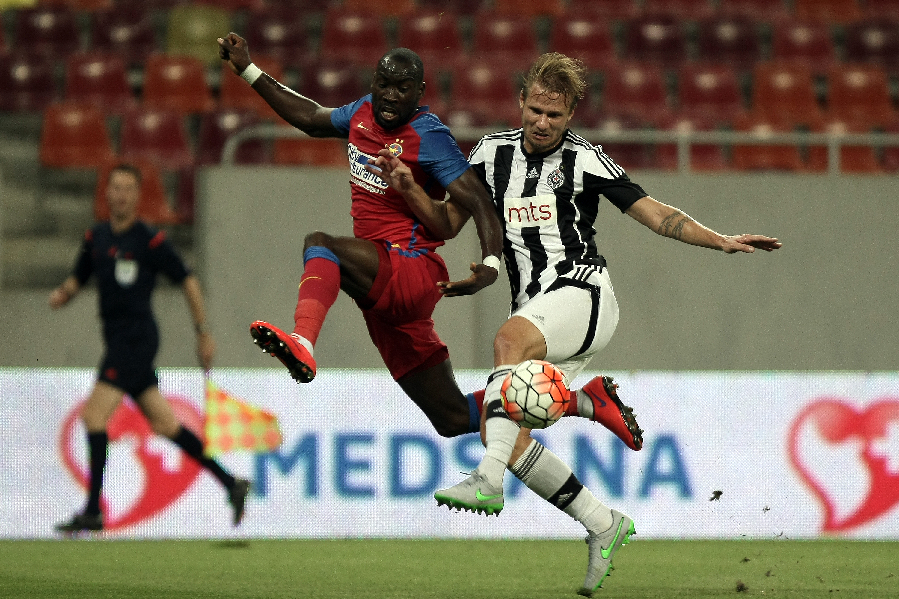 Steaua - Partizan 1-1 (Liga Campionilor, turul III preliminar, prima manșă). Gigi s-a rugat, Varela a egalat, iar calificarea în play-off se decide în infernul de la Belgrad / LIVE BLOG & VIDEO
