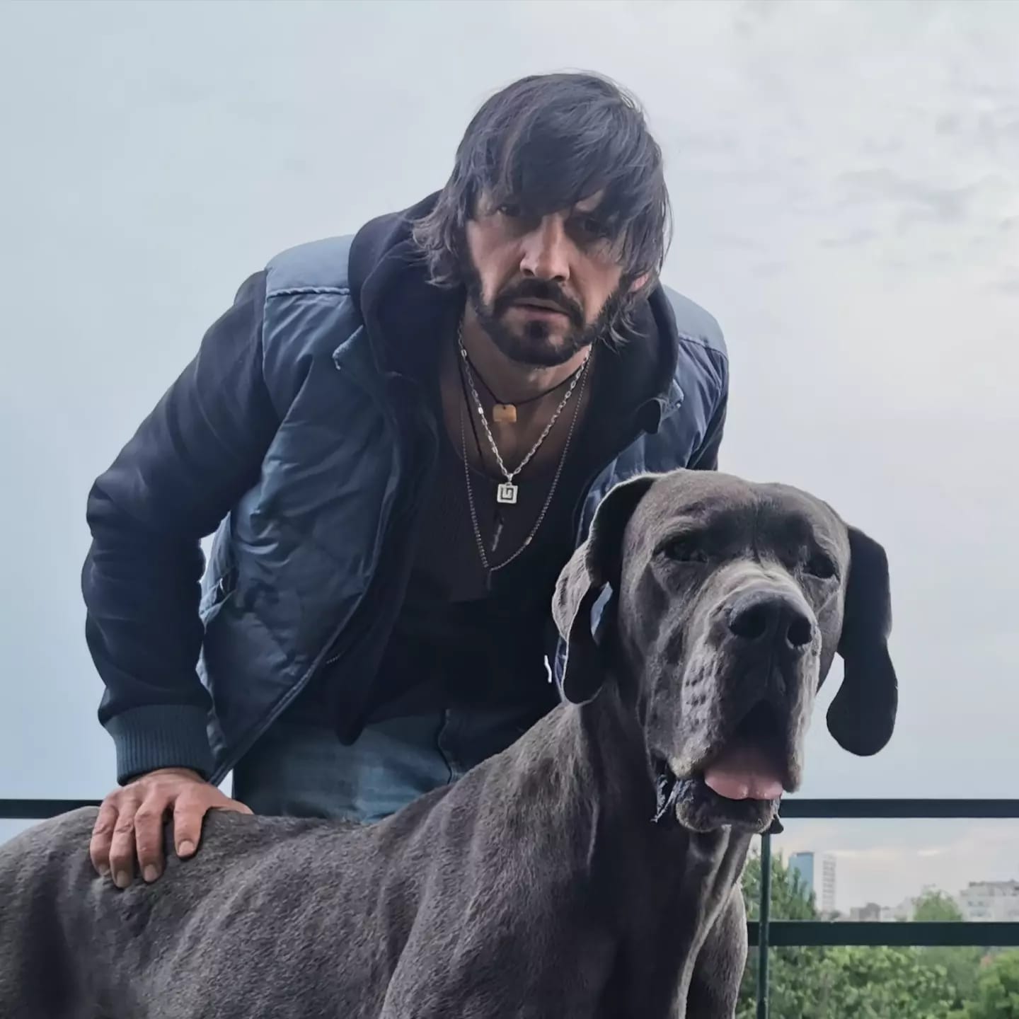 Ciomag din „Clanul” și „Tătuțu”, apariție inedită alături de un fost concurent de la „Românii au talent”. Ce fac împreună