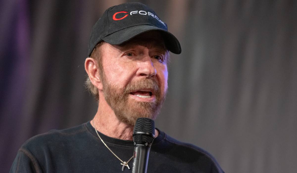 Chuck Norris a murit. „Era înconjurat de cei dragi și împăcat”, a anunțat familia celebrului actor american VIDEO