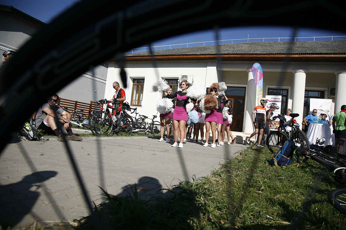 Mausolee pe bicicletă: 100 de participanți pentru o ediție centenară / GALERIE FOTO