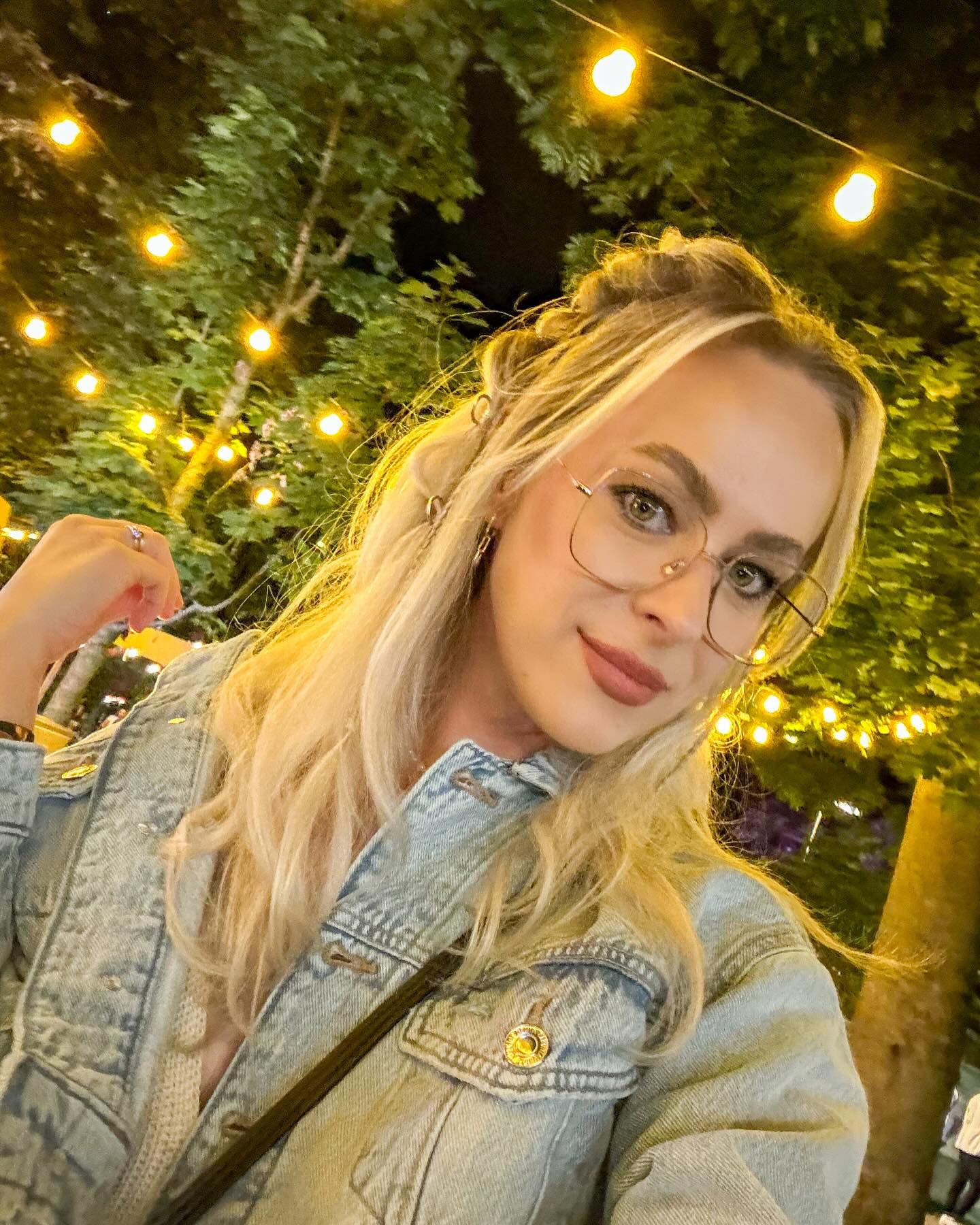 Pe Andreea Ignat, câștigătoarea „Chefi la cuțite”, a învins-o sistemul și a plecat din România: „Am trăit o experiență traumatizantă. L-au împușcat, a murit pe loc!”