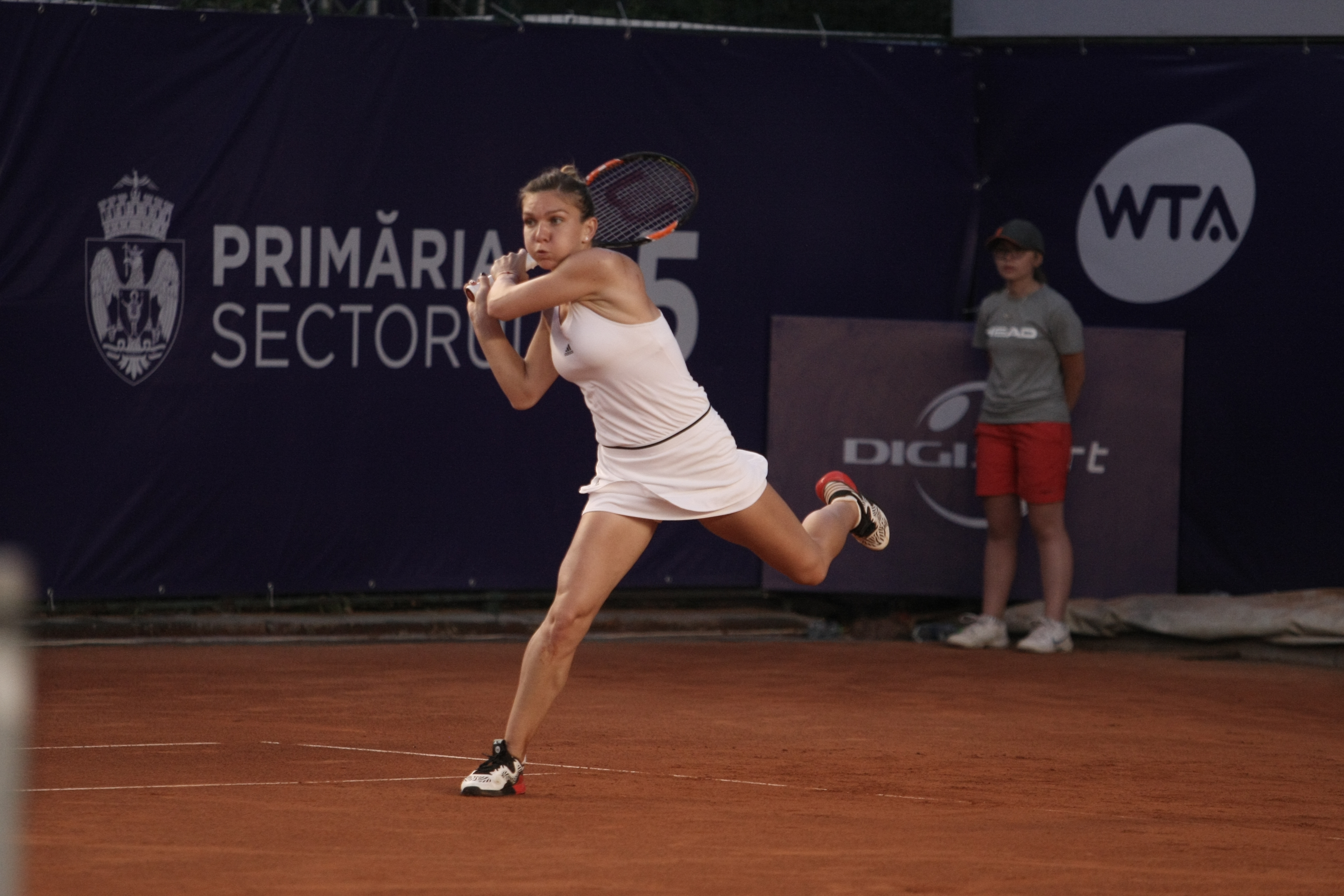 Openul de tenis al României. Cele mai spectaculoase instantanee surprinse la meciul Simonei Halep / GALERIE FOTO