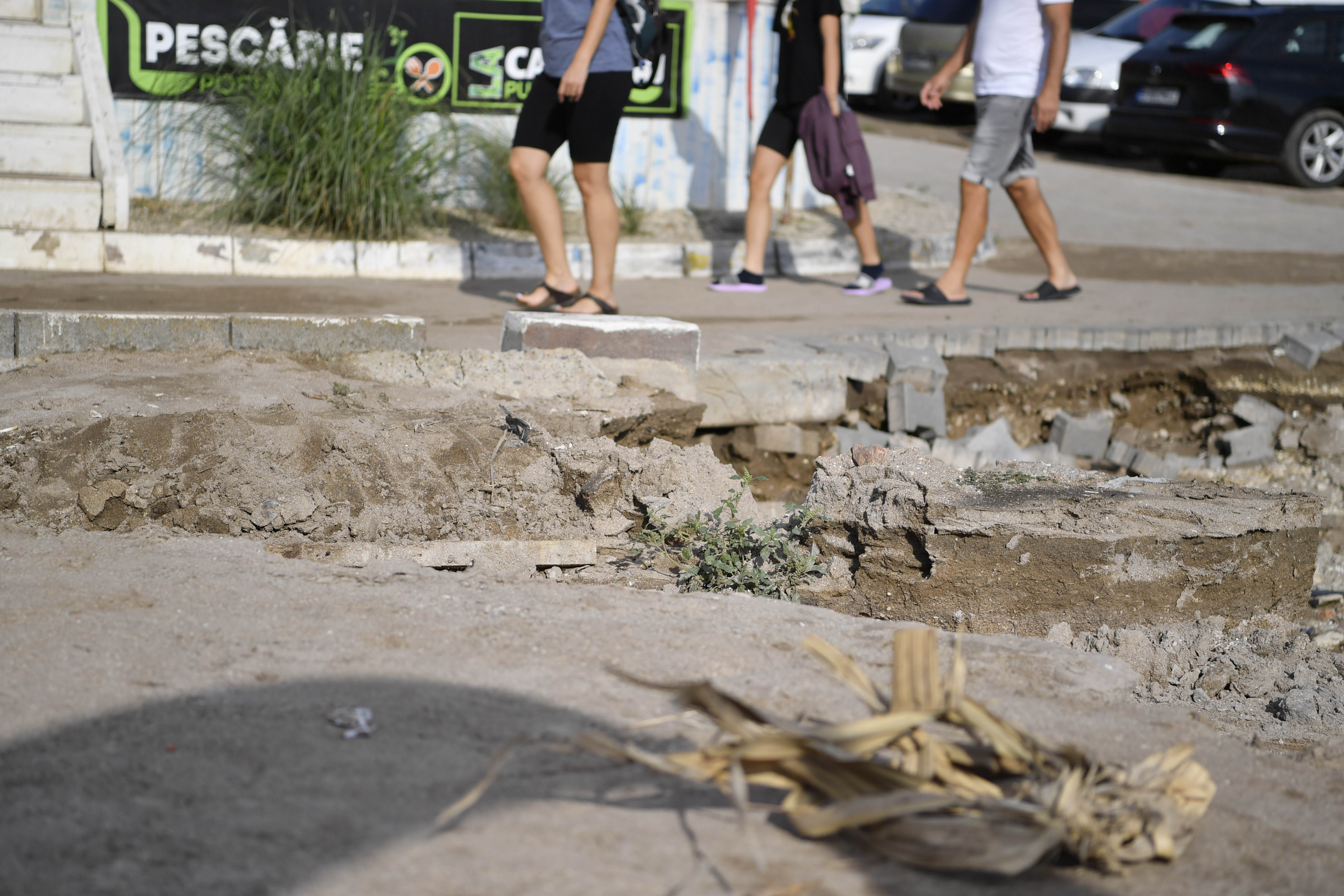 Filmare cu drona: cum arată plaja de la Vama Veche, la o zi după inundațiile care au făcut ravagii pe litoral