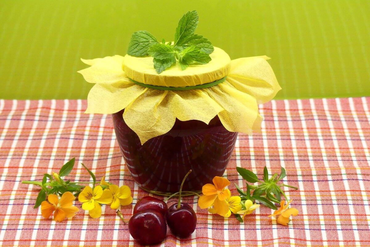 Dulceață de cireșe - 10 rețete de dulceață de cireșe pentru toate gusturile
