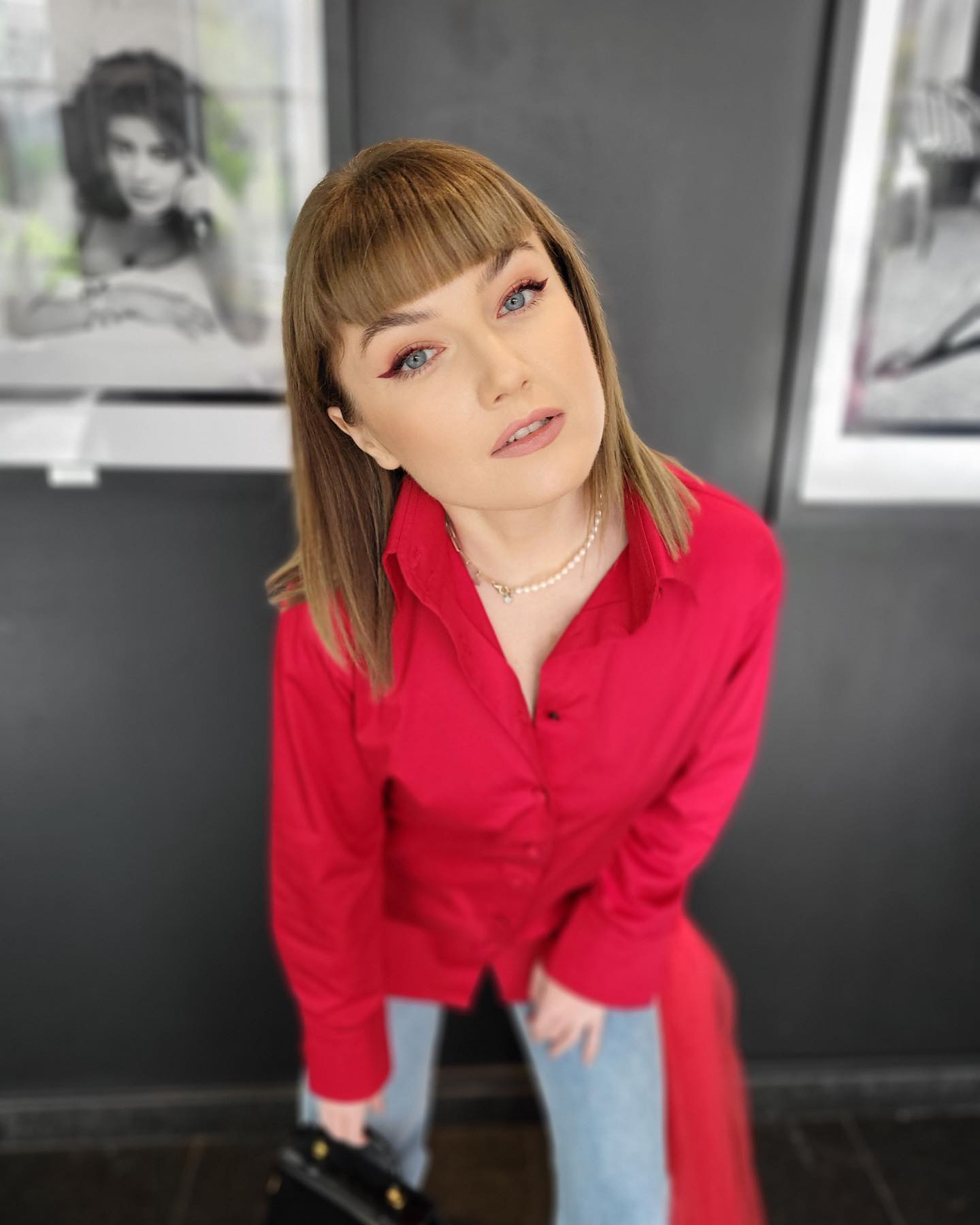 Ce a pățit Alexandra Ungureanu la un salon de înfrumusețare. Artista a rămas cu sechele