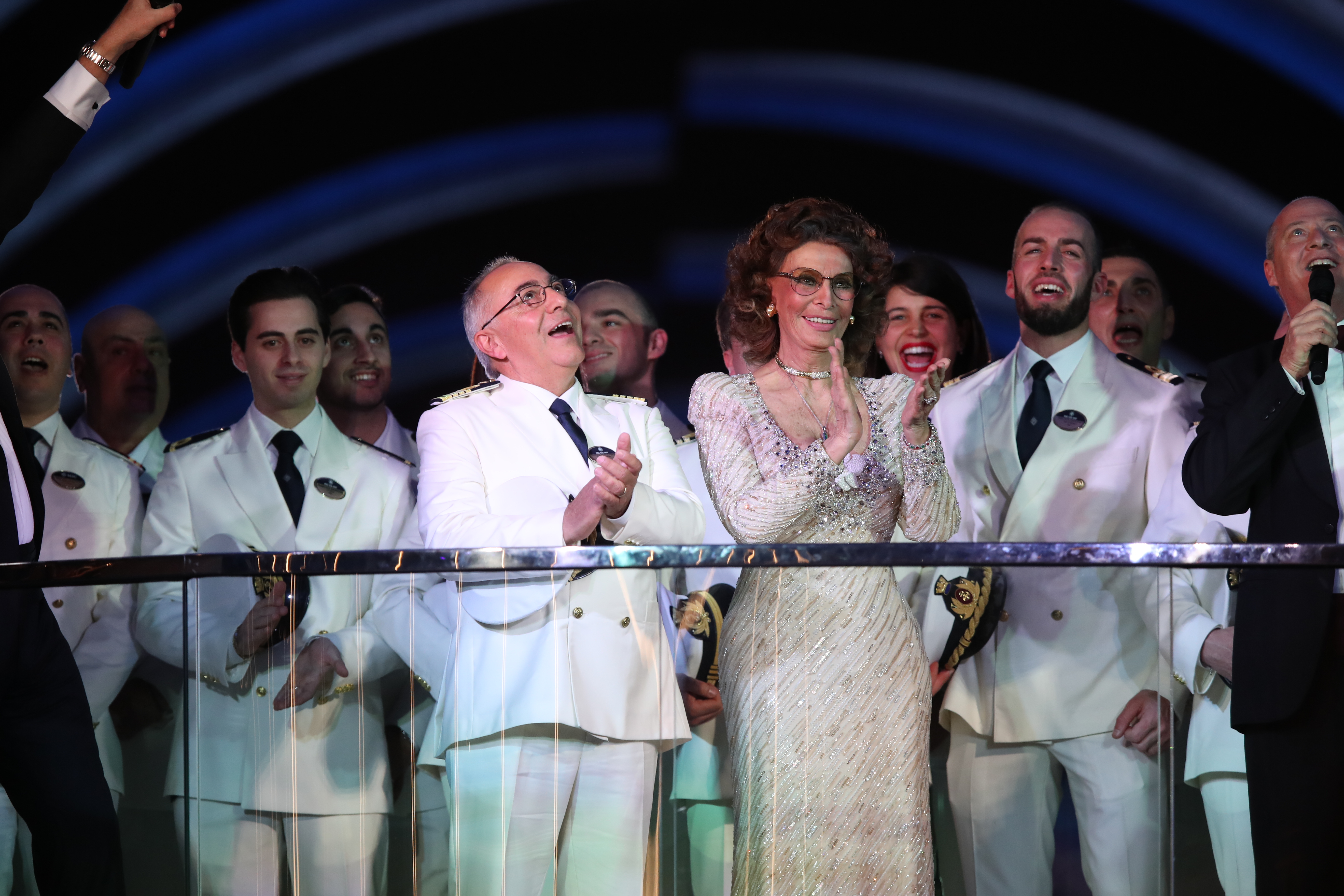 FOTO | Sophia Loren, apariție spectaculoasă la 84 de ani