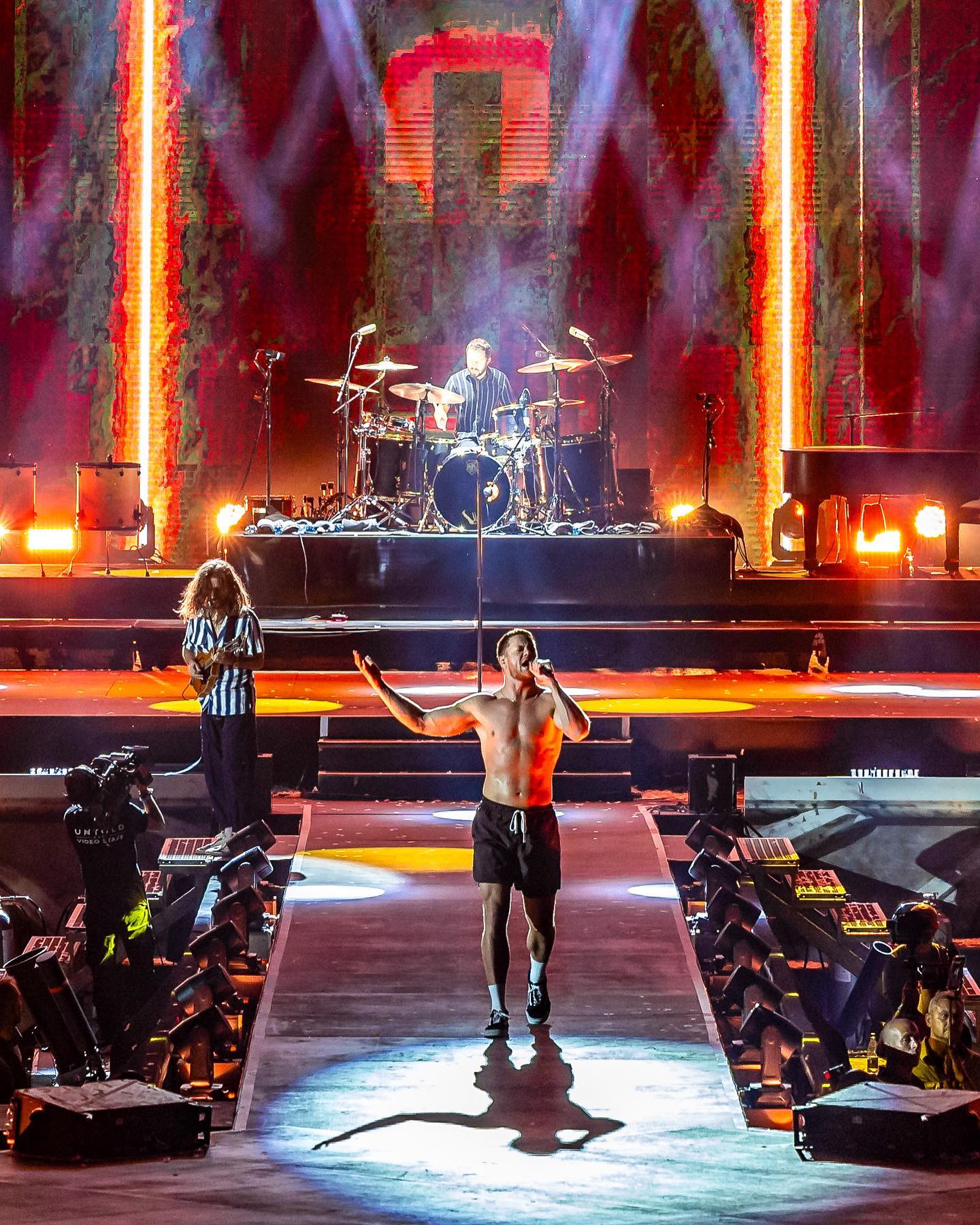 Ce s-a întâmplat la concertul Imagine Dragons de la Untold 2023. Artiștii au fost uimiți de reacția publicului