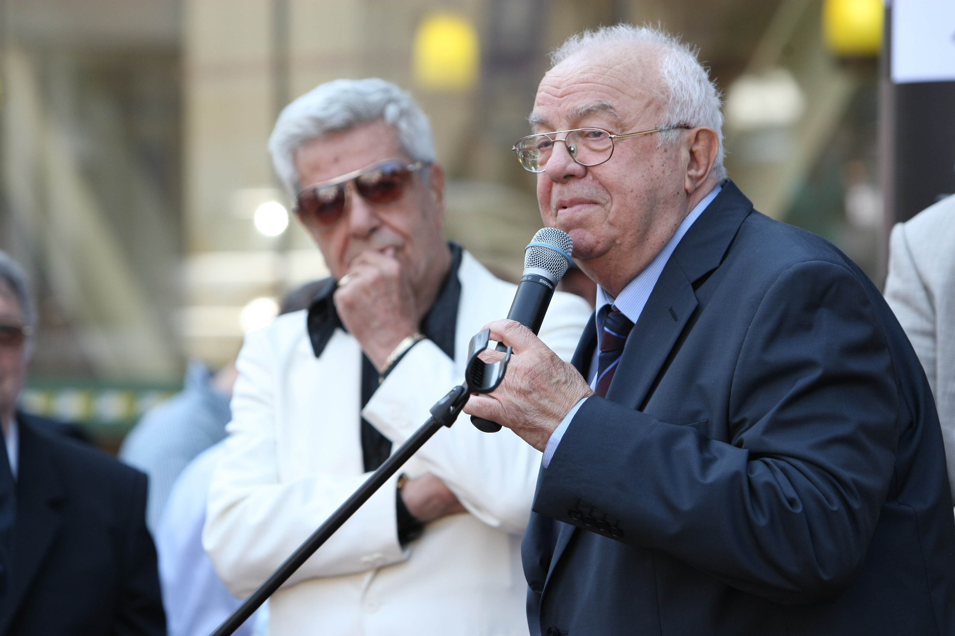 Ion Dichiseanu a murit la 87 de ani, "în brațele fiicei lui"
