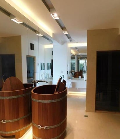 Imagini din casele pe care Cristi Chivu le-a deținut în România. Tun imobiliar de 7 milioane de euro și chirie de 7.500 de euro