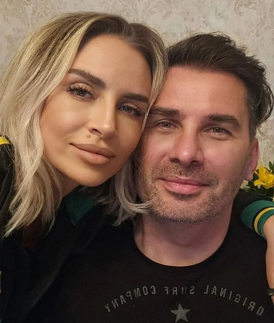 Anunțul făcut de Adina Halas după 13 ani de căsnicie cu Lucian. Cei doi au împreună un băiețel. „Îl ameninț la două zile cu divorțul”