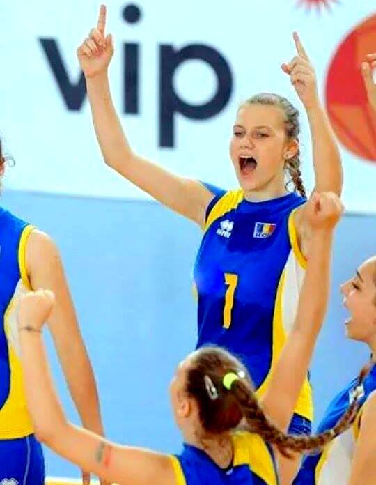 Adelina Budai Ungureanu, cea mai frumoasă voleibalista de  la noi. Are 17 ani și cu siguranță va frânge multe inimi | FOTO