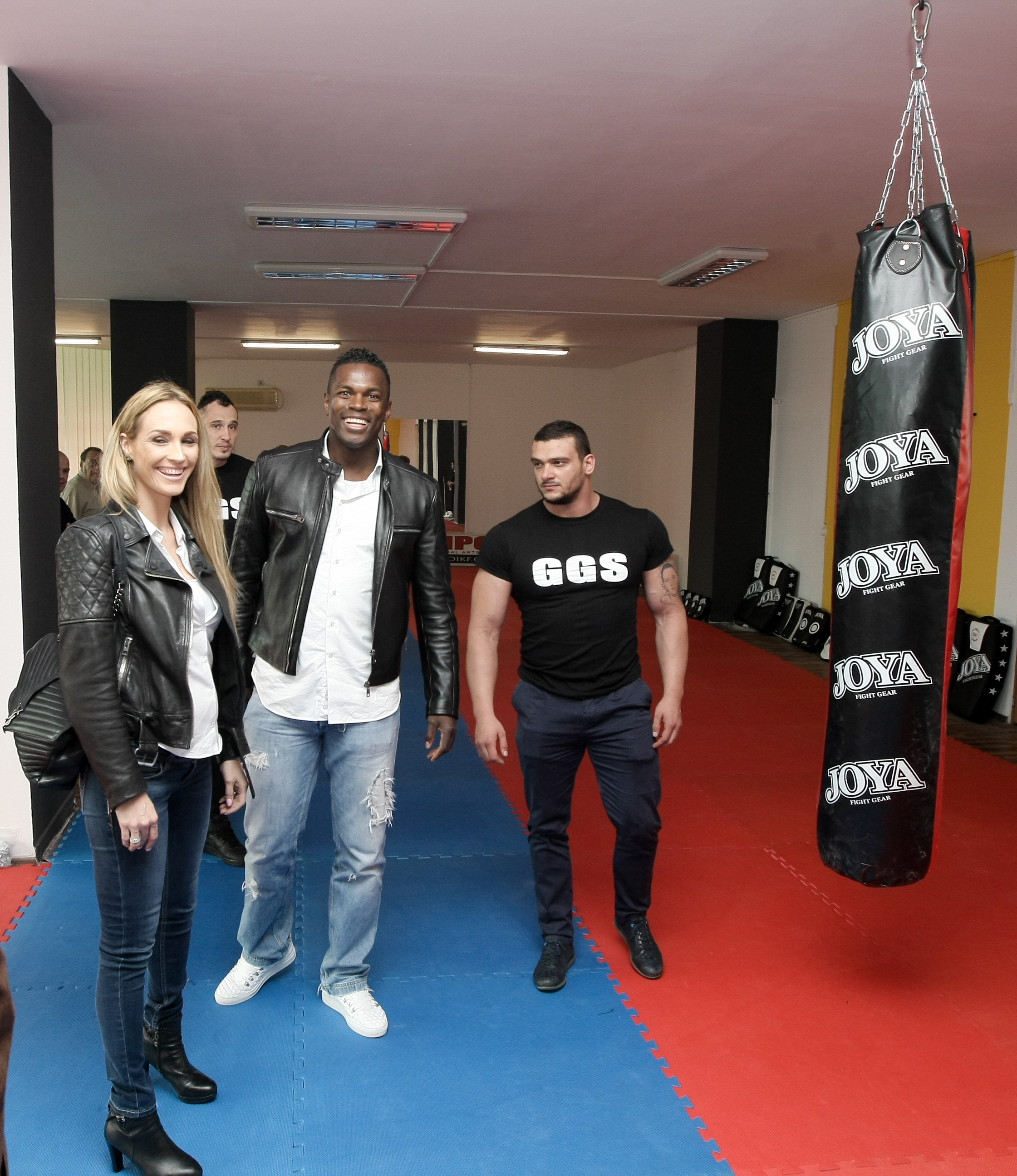 SUPERKOMBAT BUCUREȘTI: Luptătorii au dat proba cântarului în noua Academie Superkombat, lansată în prezența lui Remy Bonjasky | GALERIE FOTO