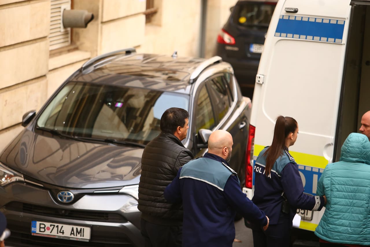 Niculae Bădălău, arestat preventiv pentru 30 de zile. Vicepreședintele Curții de Conturi, încătușat la Curtea de Apel București