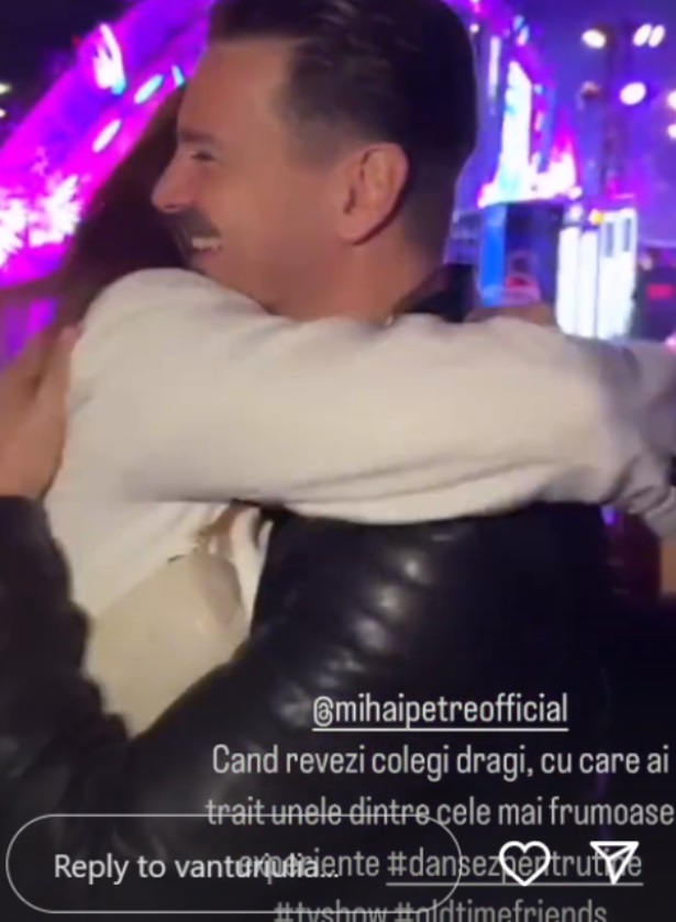 Iulia Vântur, surprinsă în brațele lui Mihai Petre la Untold Dubai. Ce făcea Salman Khan, iubitul ei, în acest timp