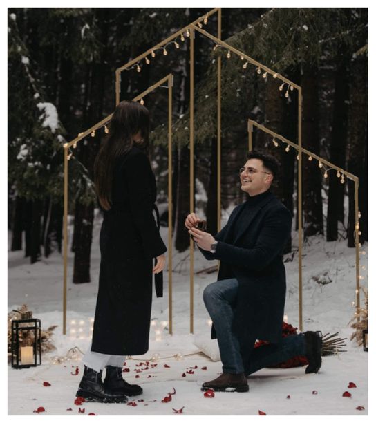 Reacția Lidiei Buble atunci când a aflat că sora ei mai mică a fost cerută în căsătorie. „M-ați părăsit, m-ați aruncat așa. Rămân eu fată bătrână”