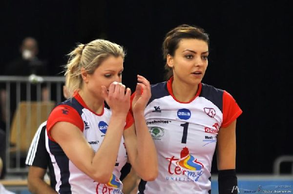 Încă o sportivă din România, ”Broscuța Motzy”, a pozat provocator! Anul trecut a fost declarată cea mai sexy din lume. ”Nu aș refuza să apar în reviste pentru bărbați!”, spune, curajos ”vagabonda”. Alte tricolore care s-au dezbrăcat fie în scopuri caritabile, fie de amorul artei. Listă fierbinte / FOTO&VIDEO