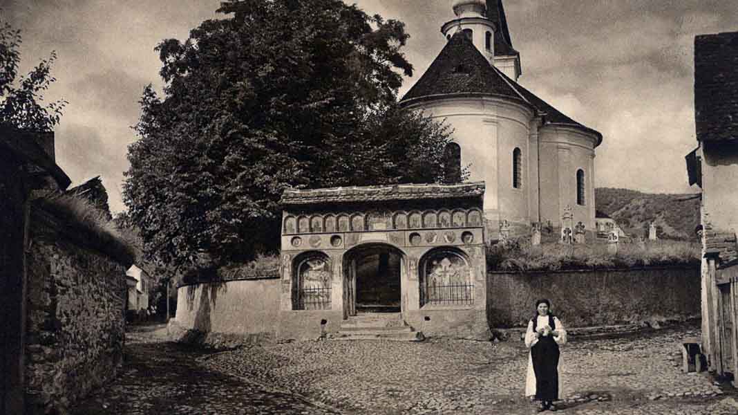 O călătorie de acum 100 de ani! Mai mulți artiști au pornit pe urmele unui fotograf german care a vizitat România acum 100 de ani