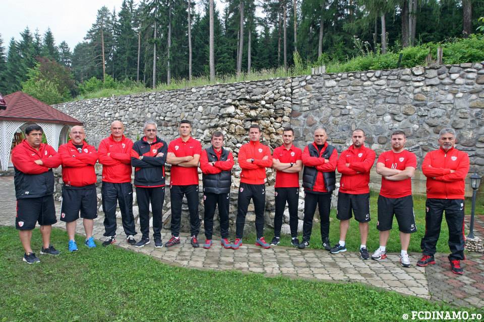 FOTO / Stoican le umflă muşchii ”câinilor” pentru Liga I