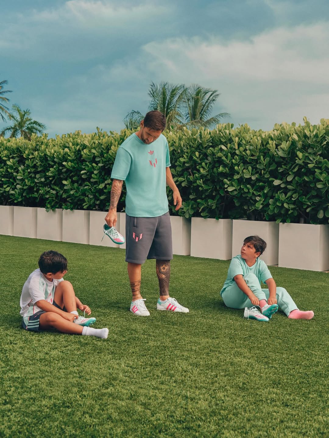Imagini rare cu familia lui Messi. Soția și copiii îl susțin la fiecare meci: „Ce privilegiu este să te văd făcând istorie