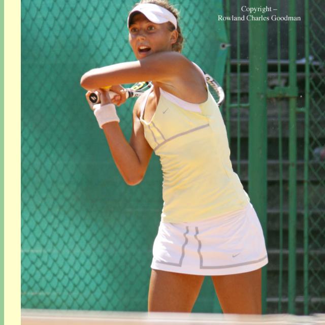 Un mare talent al tenisului tricolor se stinge în Cipru: ”Caut sponsor, pentru a-mi realiza visul!”. Raluca Șerban a intrat pe mâna antrenorului care l-a făcut mare pe Baghdatis. Sportiva este valoroasă, dar și frumoasă / GALERIE FOTO