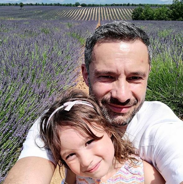 Fostul soț al Ancăi Lungu nu poate să stea departe de fiica lor. A mers la Nisa după ea | FOTO