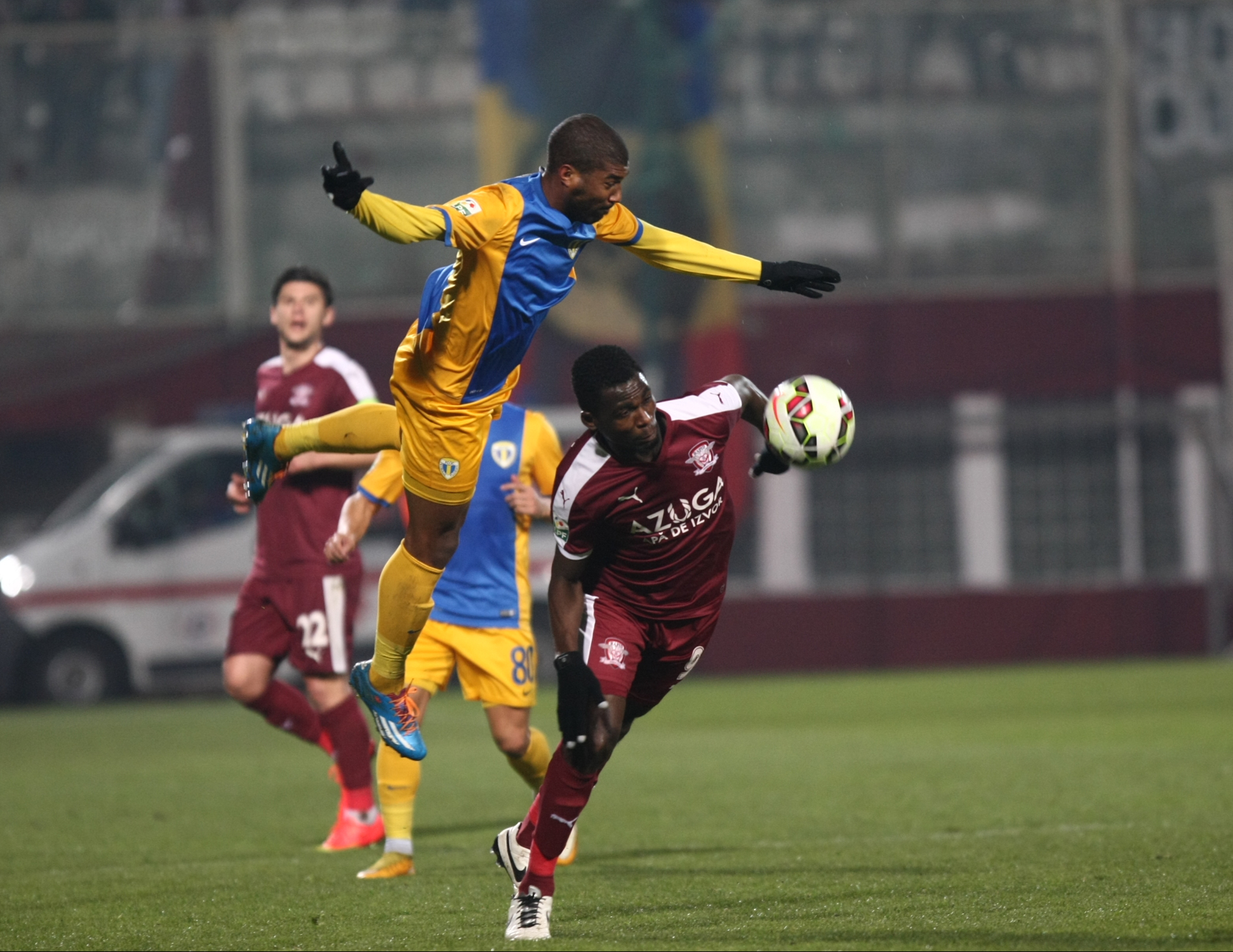 Rapid - Petrolul 1-1. Teixeira a înscris o bijuterie de gol / GALERIE FOTO