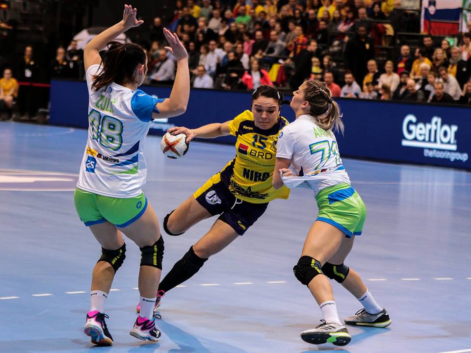 LIVE&VIDEO România - Angola, la Campionatul Mondial de handbal feminin 2017. Egal la pauză, chinurile facerii pentru succes! Joc împiedicat, echipa din Africa a condus și la patru goluri! Dar avem 4 victorii din 4