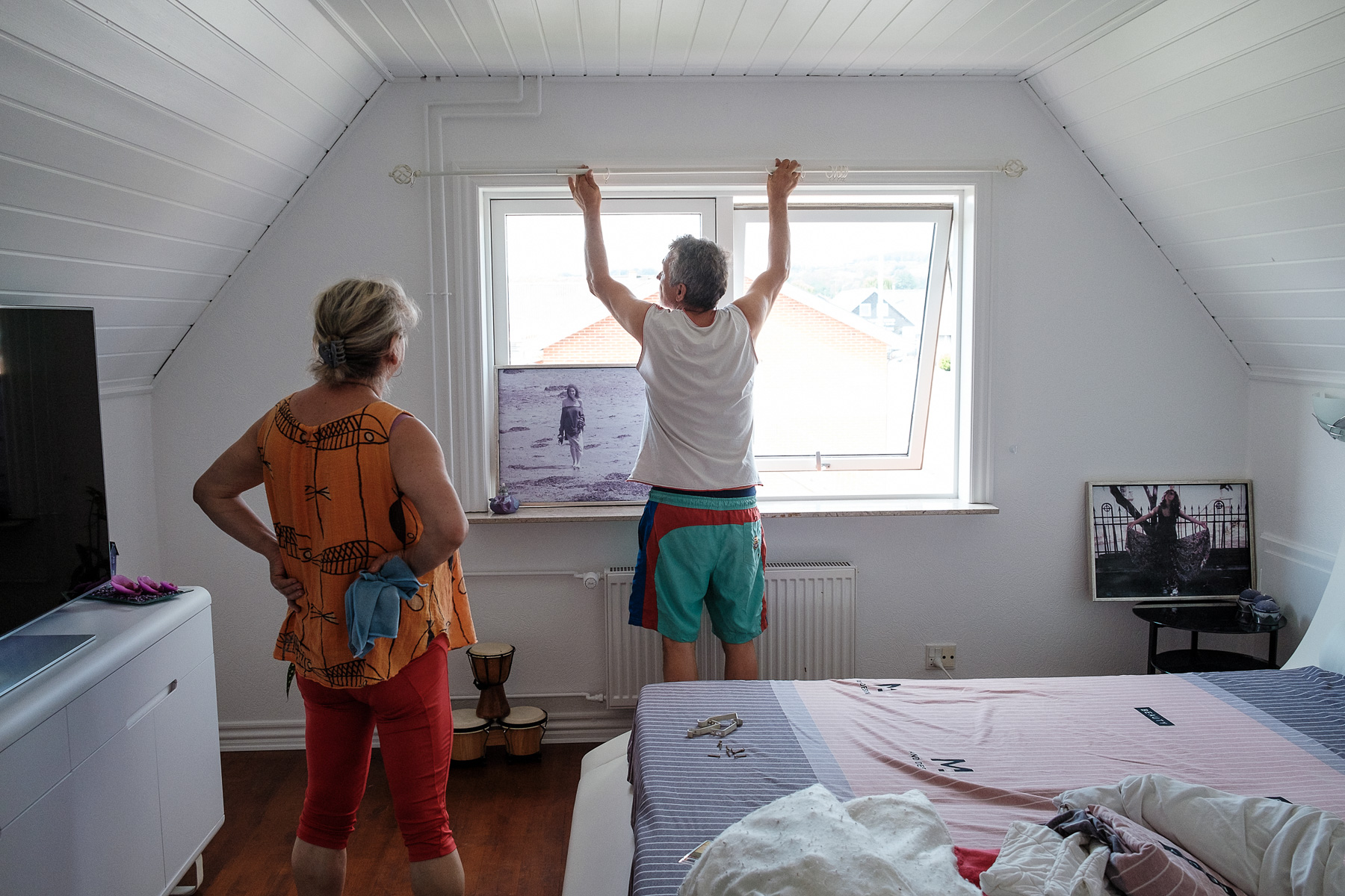 Viața unei familii de români care a ajuns să se simtă mai acasă în Danemarca: „În România rămâneam la faza de «dă-mi două țigări la bucată». De aici am mers la Londra de cinci ori”