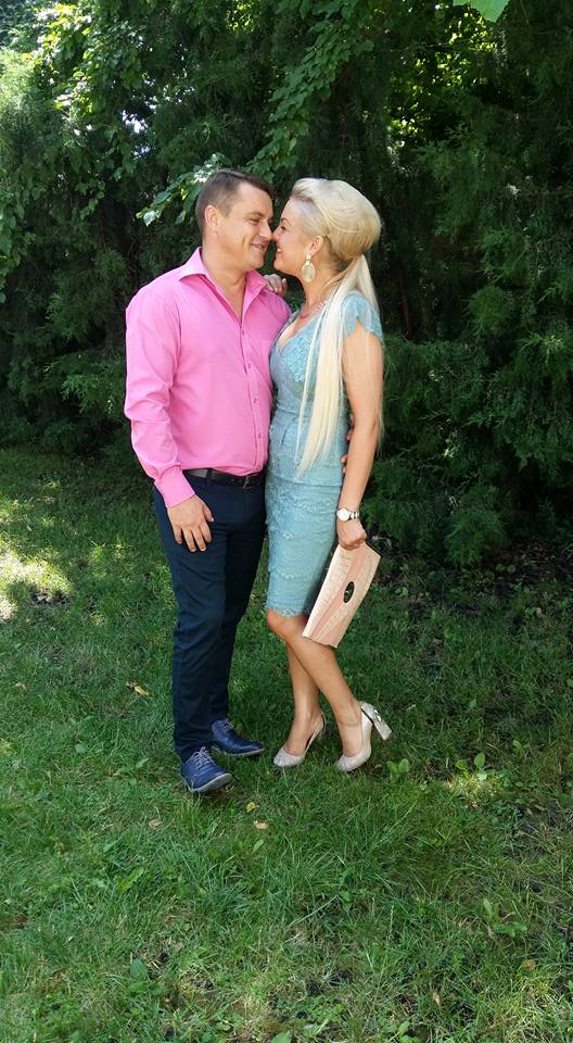 Asta chiar e nunta anului. Cântăreața de muzică populară Ioana Pricop se mărită cu primarul Lucian Morar. Petrecere în șapte locuri diferite | FOTO