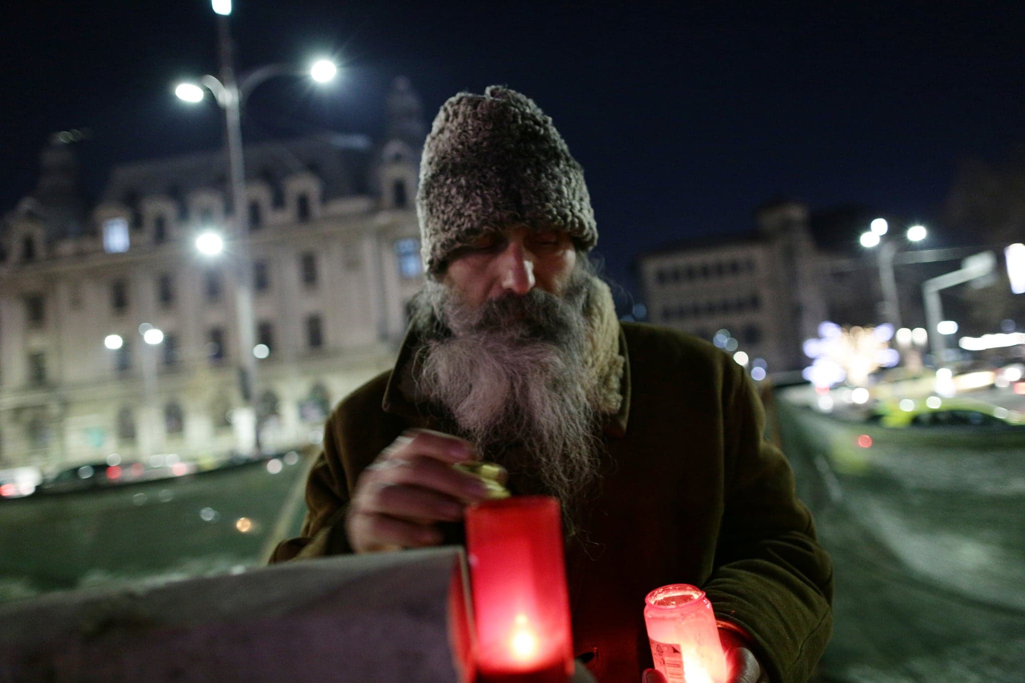8 ani de la moartea lui Cristian Pațurcă. Autorul "Imnului Golanilor" a fost comemorat în Capitală | FOTO & VIDEO