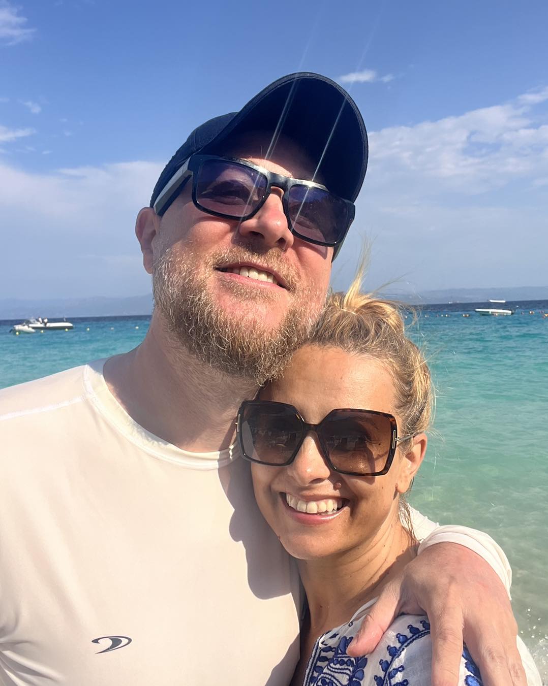 Cât a plătit Simona Gherghe pentru un șezlong în Grecia. A comparat prețurile cu Mamaia