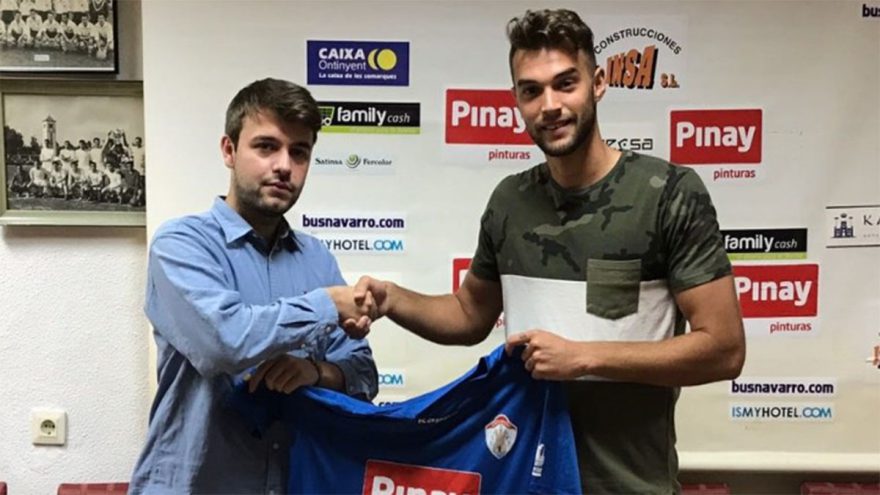 Rober Sierra, mijlocașul spaniol de la FC Argeș: „Ce miracol, suntem buni! Messi e fotbalul! Vreau de la peștișorul fermecat mult calm. Acasă eram pierdut prin munți!”