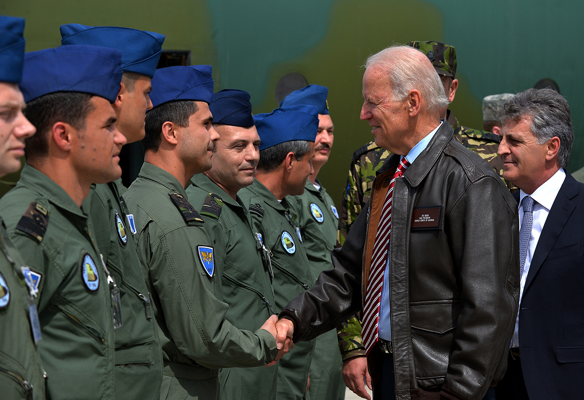 FOTO | Viața lui Joe Biden, în 50 de imagini