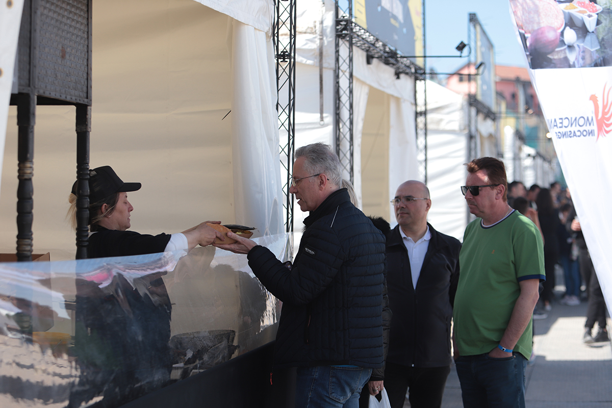 REPORTAJ. Cum a arătat litoralul românesc în minivacanța de 1 Mai: între muzeul spiritului vamaiot și expoziția de grătare organizată de Primăria Constanța