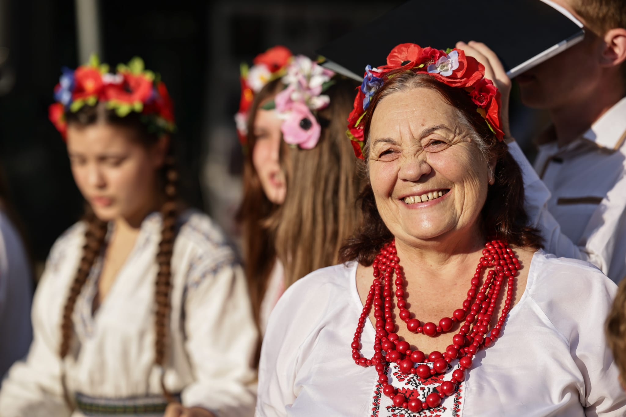 Prințesa Briana Caragea a primit medalia Inima de Aur din partea lui Zelenski pentru ajutorul acordat refugiaților ucraineni