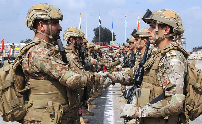Members Egyptian-Pakistani special forces pose for an image as a starting ceremony for the Joint exercise named Raad-1 on Monday 26 February, 2024. Photo courtesy of Egyptian armed forces.