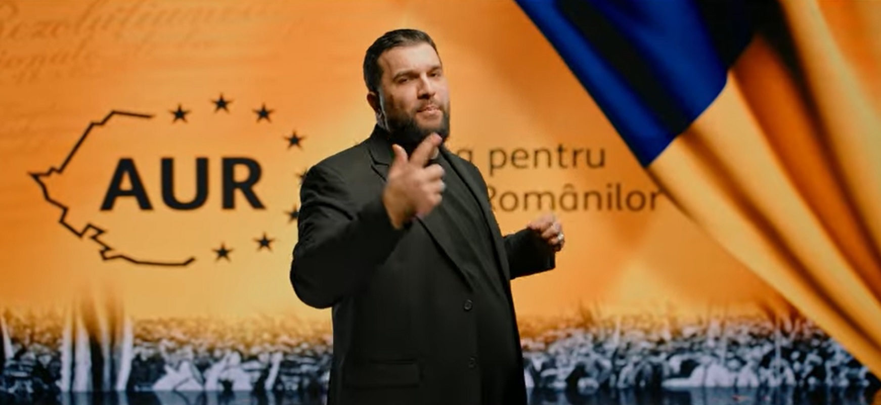 De la Guță și Florin Salam pentru Băsescu, la Dani Mocanu și Tzancă pentru Ciucă și George Simion. Cum au fost introduse manelele în campaniile electorale din România