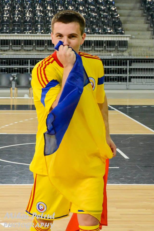 Disperarea medicului ce se ocupă de românii care au cucerit Europeanul de fotbal pentru diabetici: ^”Nimeni nu ne bagă în seamă! Am solicitat și Federația, și Ministerul, dar n-au trimis pe nimeni nici la premiere!”. Mai are nevoie de 27.000 de euro pentru acoperirea cheltuielilor cu organizarea de la Cluj-Napoca
