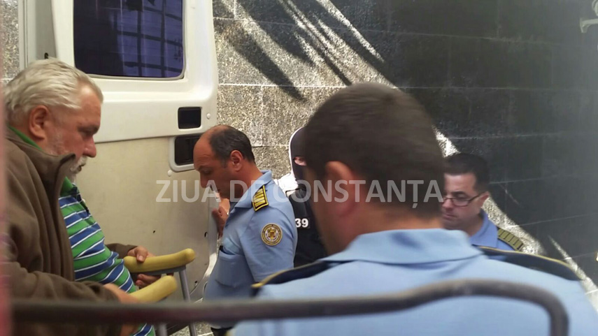 Nicuşor Constantinescu, adus cu ambulanța la Palatul de Justiţie din Constanţa ! I s-a făcut rău în timpul audierilor și a fost dus, de urgență, la spital