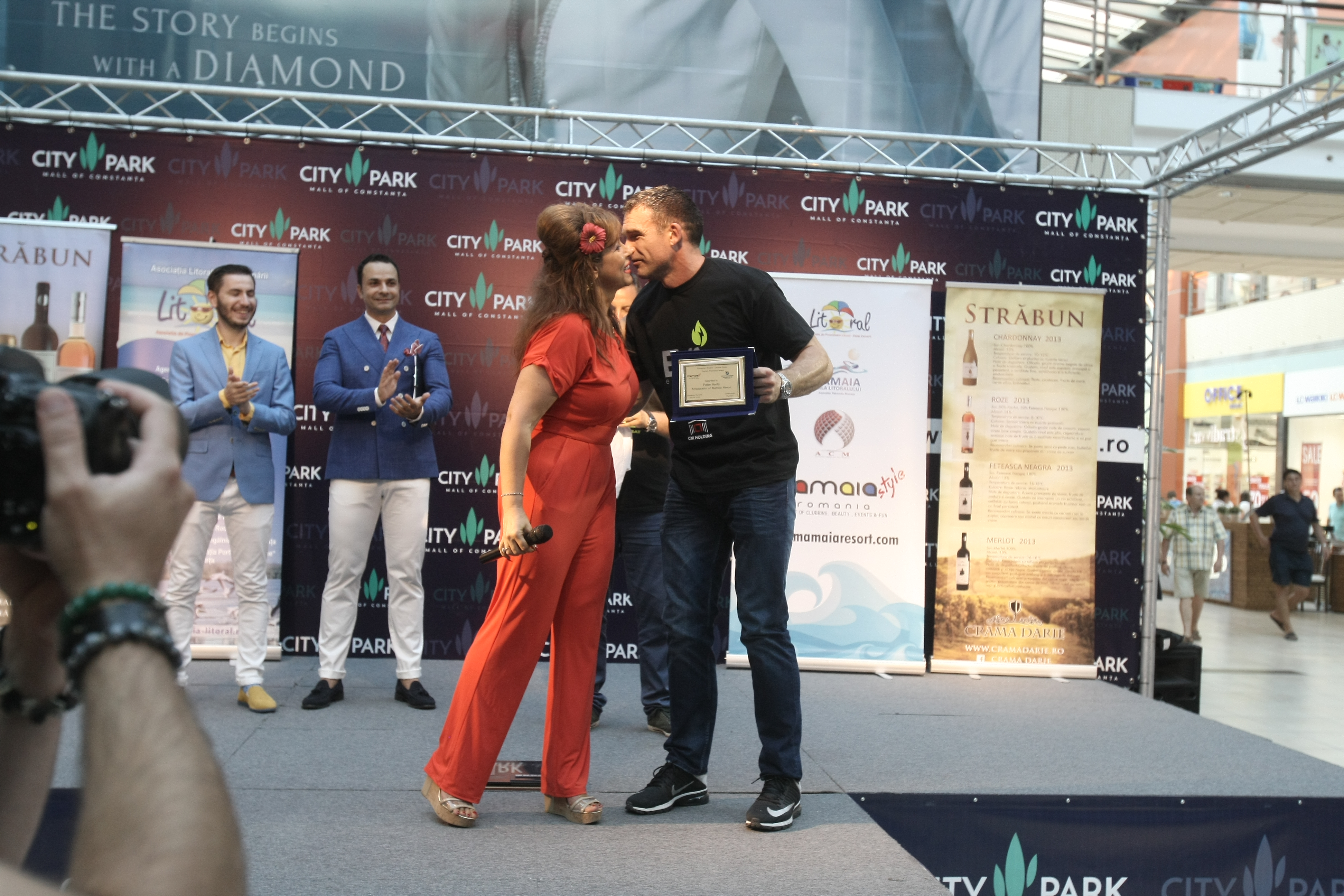 Superkombat. Seară cu pumni și cu picioare, dar nu de domnișoare! Bacary Sagna a venit la show | REZULTATELE GALEI