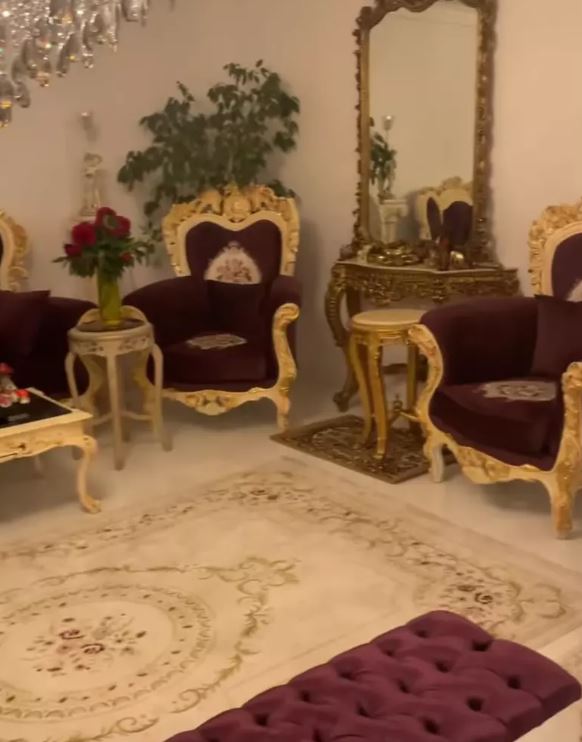 Imagini din vila în care Alin Oprea locuiește cu Medana. Doar livingul are 100 de metri pătrați: „Am reușit să îmi creez propriul Paradis”