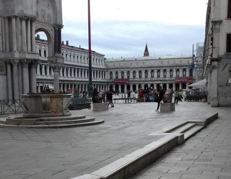 Veneția este pustie. O româncă, ghid în orașul cu 30 de milioane de turiști pe an: „Financiar, e un dezastru”