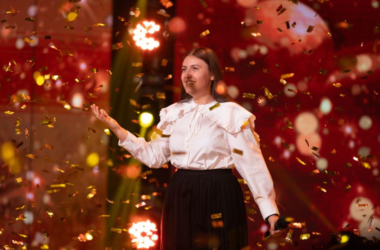 Ana Nuță a primit Golden Buzz la „Românii au talent”, sezonul 14. După ce și-a pierdut tatăl, tânăra a început să cânte în corul bisericii