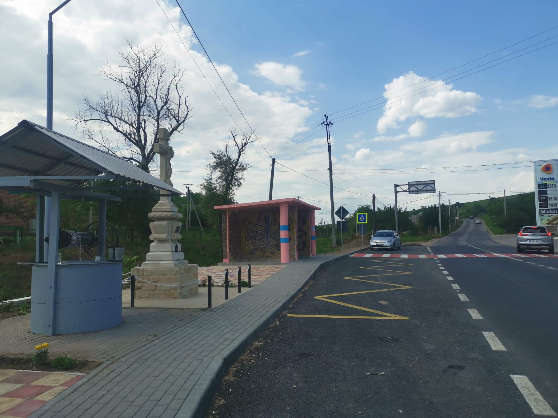 REPORTAJ LA CASTELUL MIMI. Liderii Uniunii Europene au ajuns în Republica Moldova și vor vedea locul de unde le vin oamenii care le muncesc  pe câmpuri, pe șantiere și în locuințe