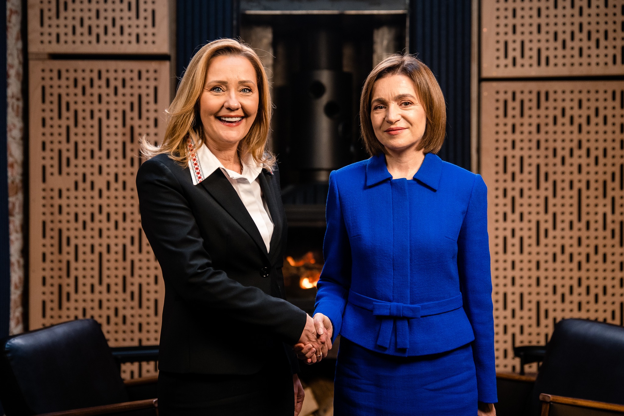 Maia Sandu, discuție privată cu Elena Lasconi în România, înaintea turului 2 la prezidențiale: „Mulți dintre noi sunt cuprinși de îngrijorare”