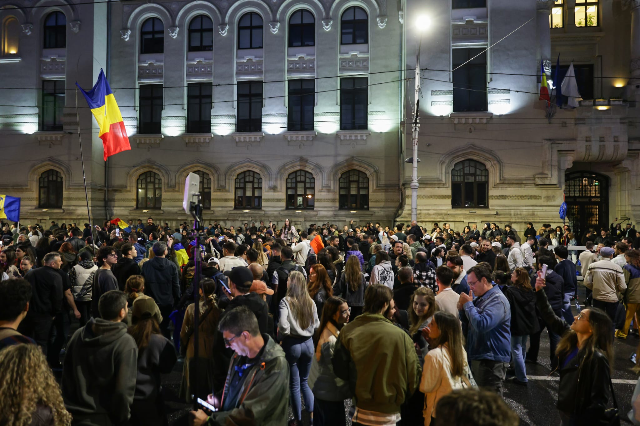 LIVE TEXT Alegeri prezidențiale 2025, turul 2 - 18 mai. Peste 11 milioane de români au votat. Nicușor Dan l-a învins pe George Simion, conform exit-poll-urilor