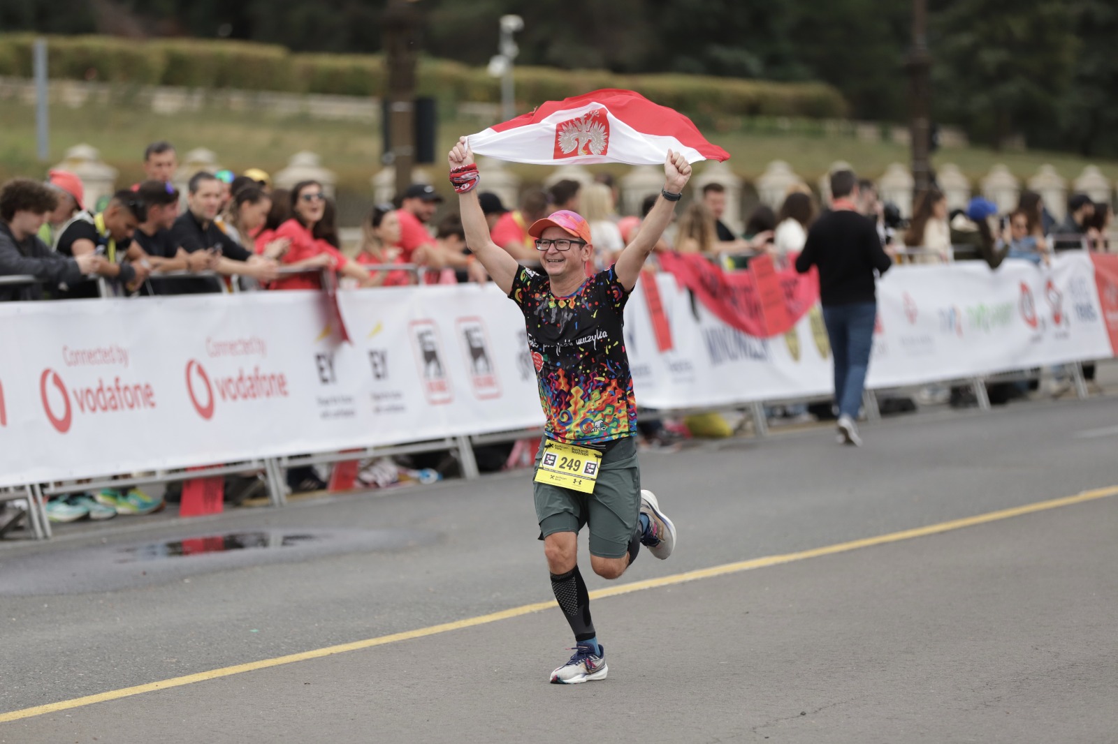 Maratonul București 2025 a adus împreună 12.000 de alergători din peste 50 de țări. Un tânăr atlet a doborât recordul național