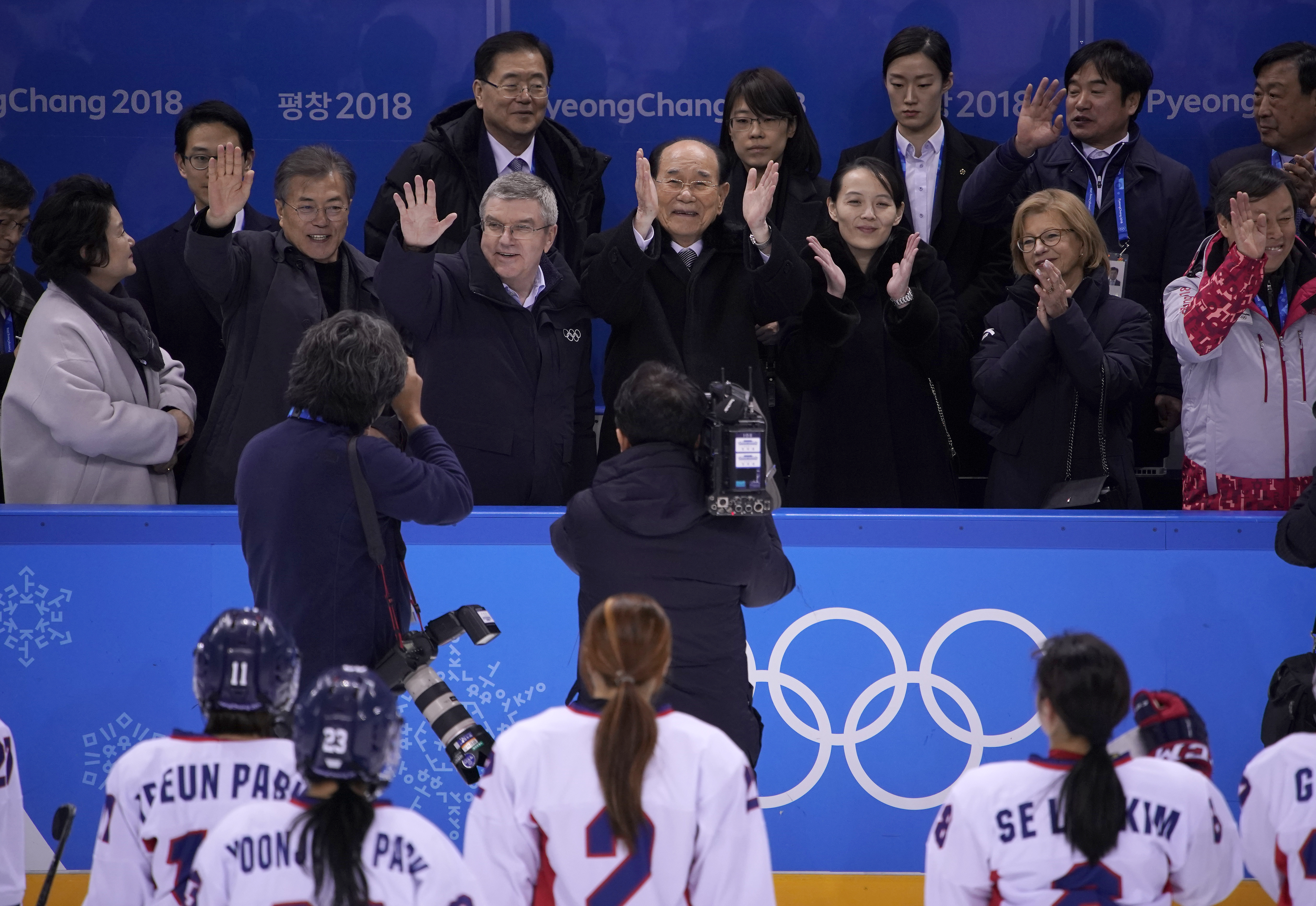 Echipa unificată a Coreei, învinsă la primul său meci în turneul olimpic de hochei pe gheaţă feminin / GALERIE FOTO